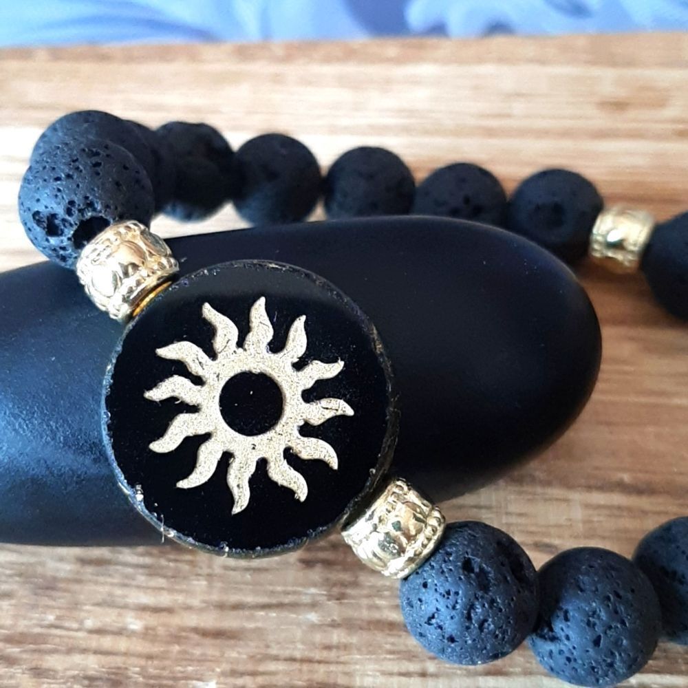 Solar Czech Glass & Lava Diffuser Stretch Bracelet
